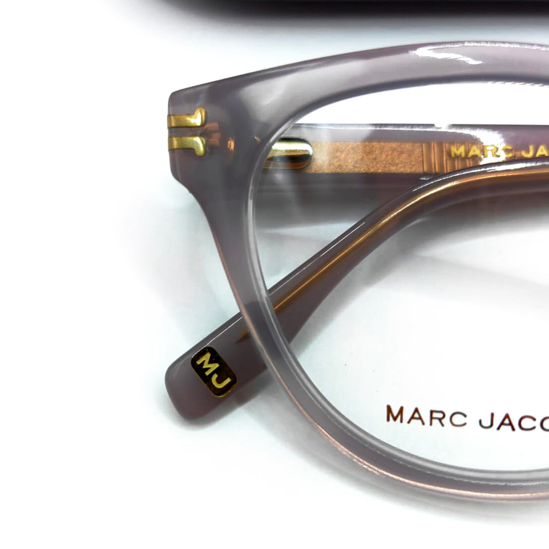 Marc Jacobs MJ1060